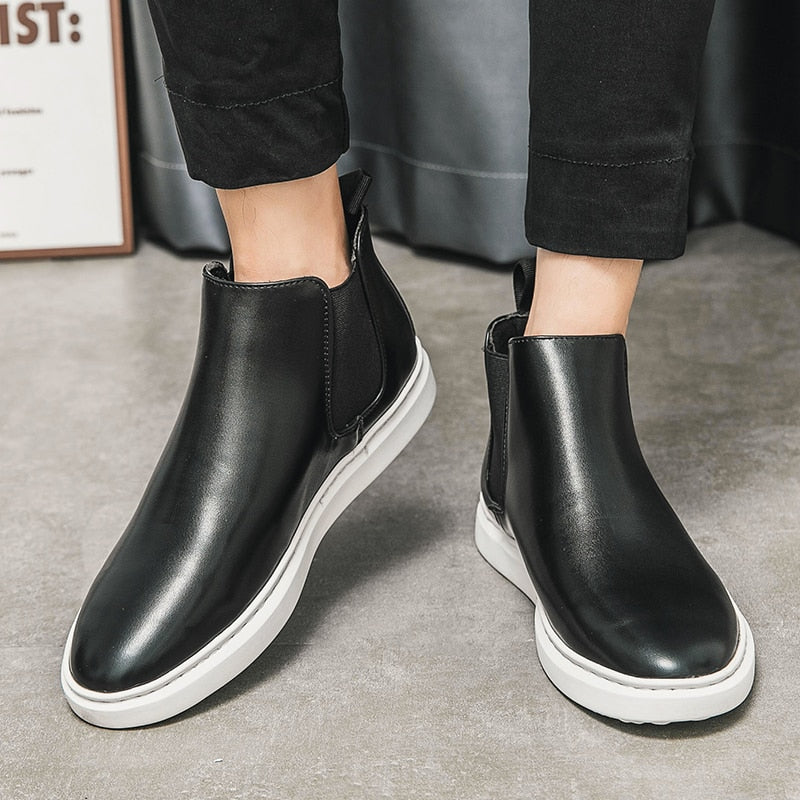 Botas Chelsea de piel sintética con suela plana para hombre 