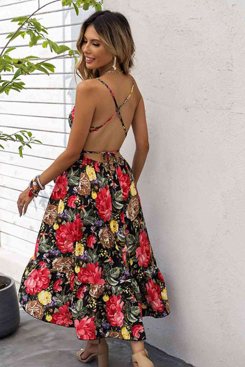 Vestido floral con tirantes finos y lazo cruzado