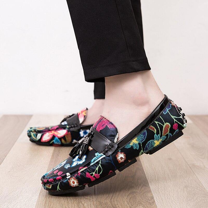 Men's Casual Flower Design Loafers - AM APPAREL