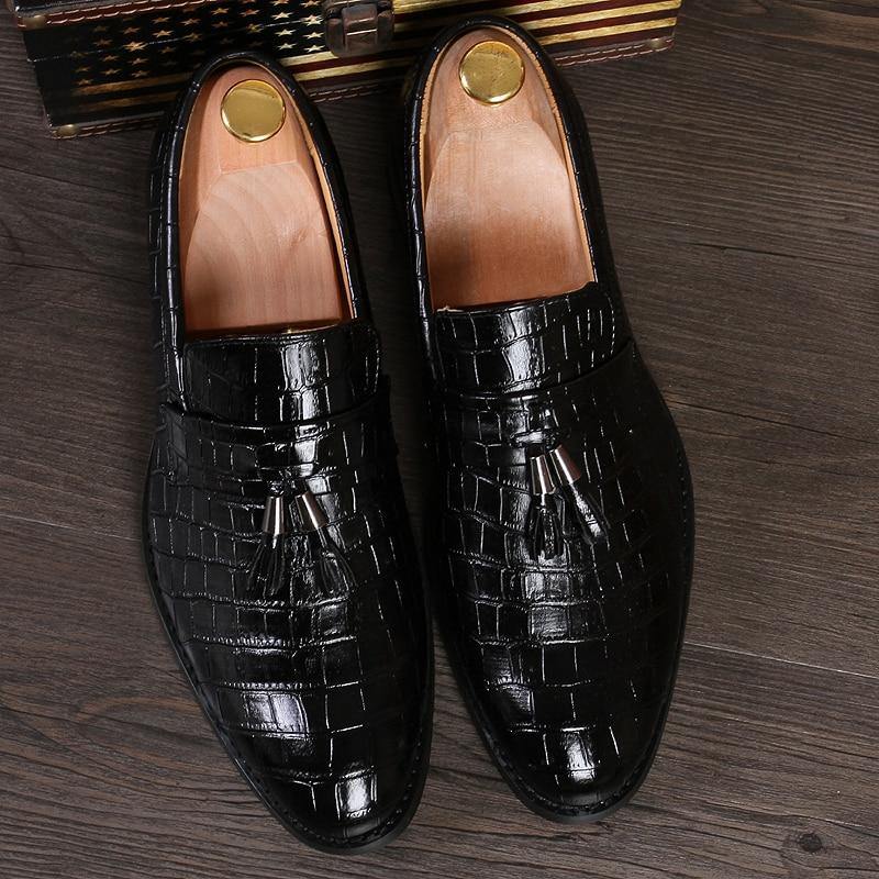 ROGUE Men's Crocodile Pattern Faux Leather Loafers - AM APPAREL